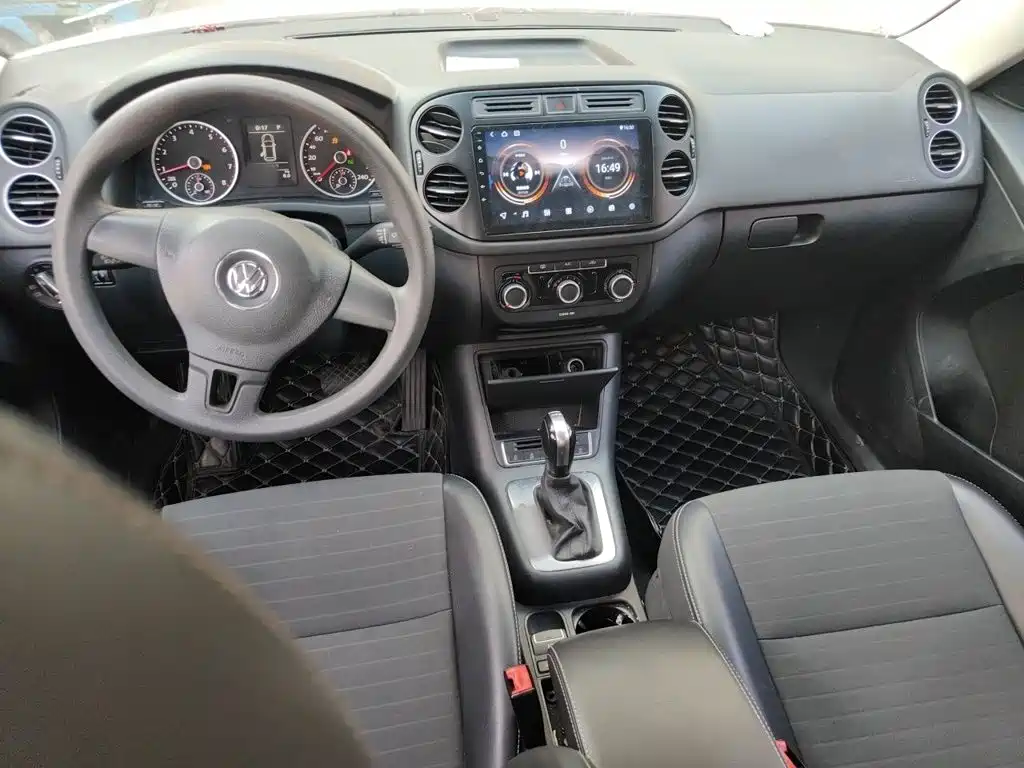 Volkswagen Tiguan — миниатюра 5