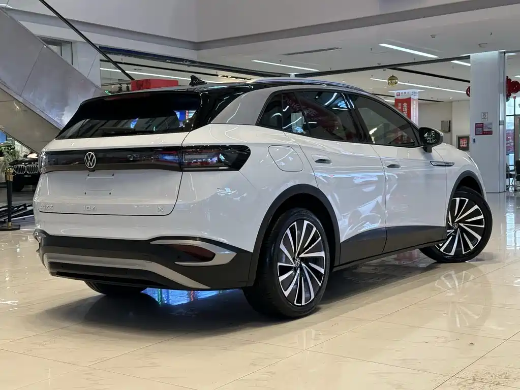 VOLKSWAGEN ID.4 X