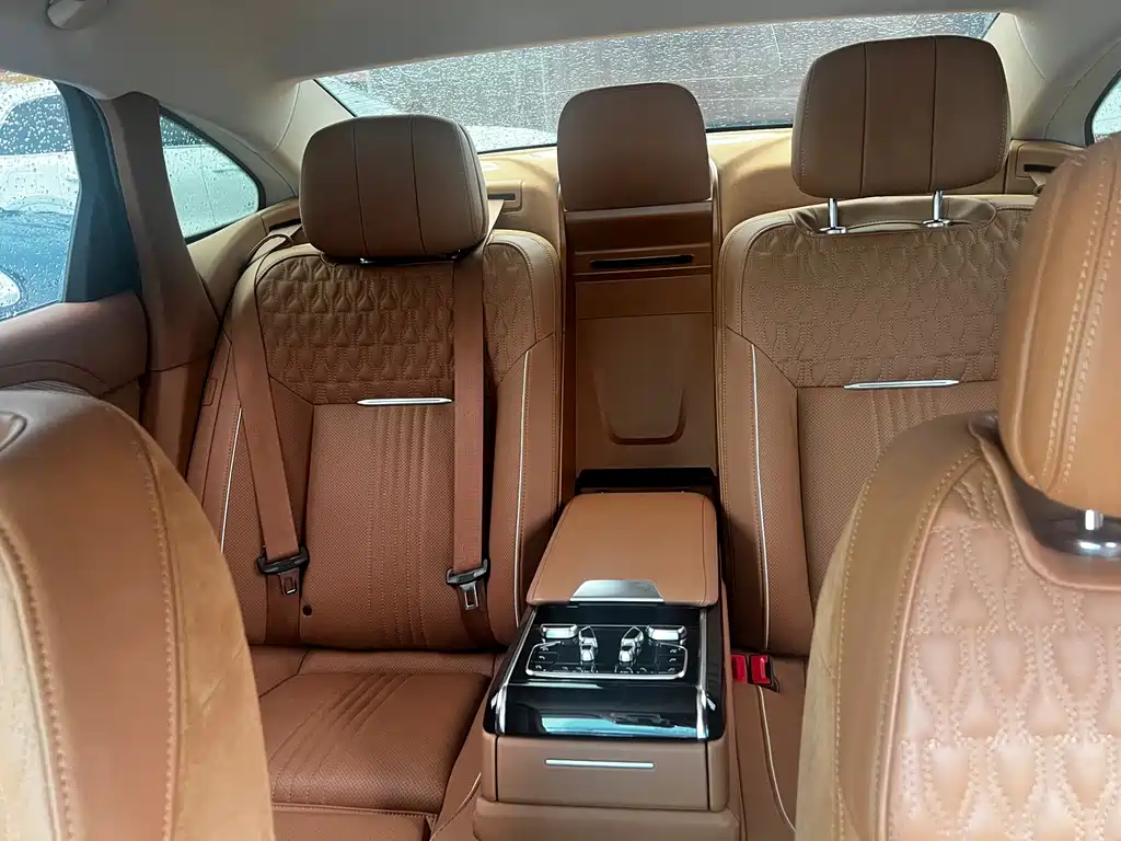 Hongqi Hongqi H9 — миниатюра 5