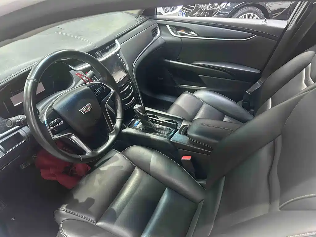 Cadillac XTS — миниатюра 4