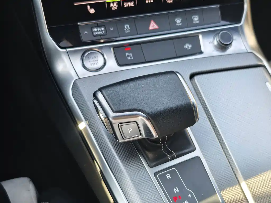 Audi A6L — миниатюра 18