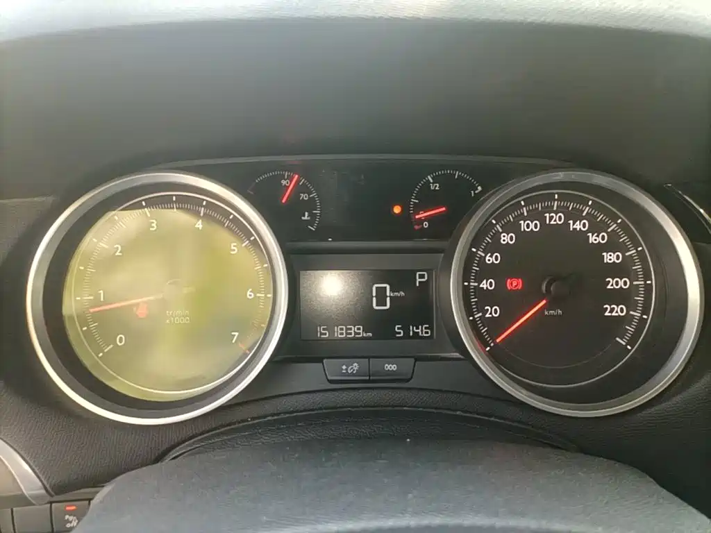 Peugeot 408 — миниатюра 12