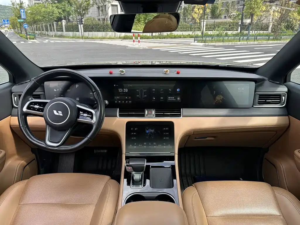 Li Auto Li ONE — миниатюра 9