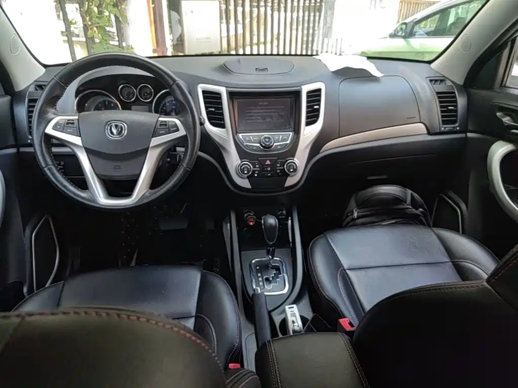 Changan CS35 — миниатюра 10
