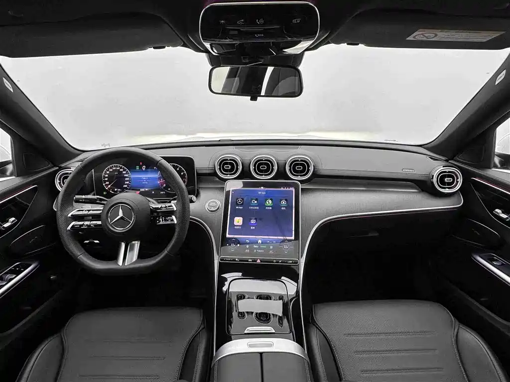 Mercedes-Benz C-Class — миниатюра 16