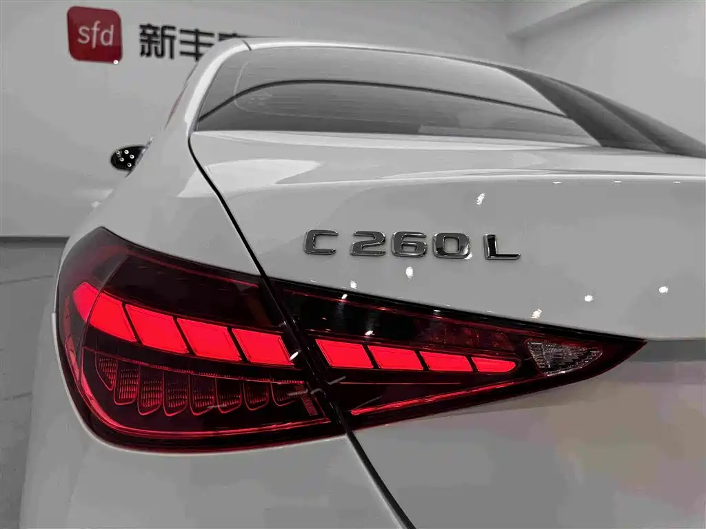 Mercedes-Benz C-Class — миниатюра 28