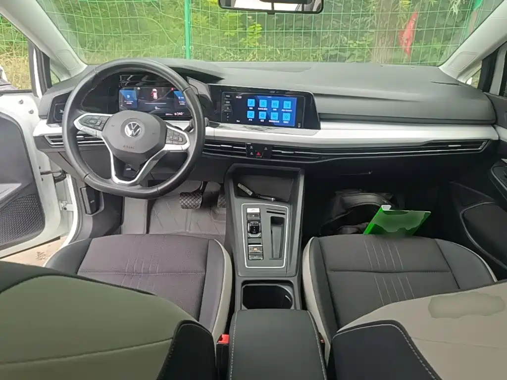 Volkswagen Golf — миниатюра 10