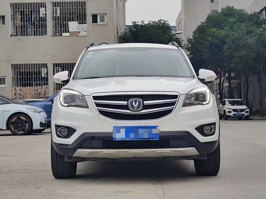 CHANGAN CS35