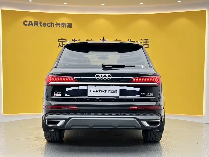 Audi Q7 — миниатюра 4