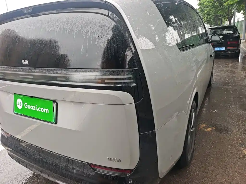 Li Auto Li MEGA — миниатюра 8