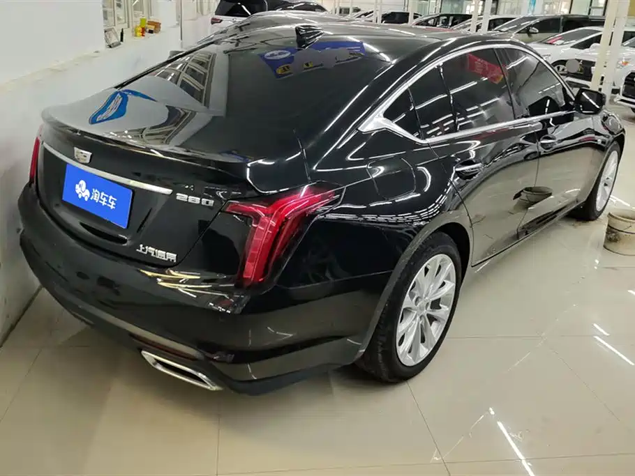 CADILLAC CT5