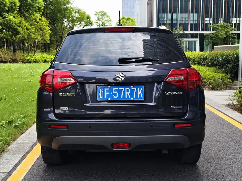 Suzuki Vitara — миниатюра 5