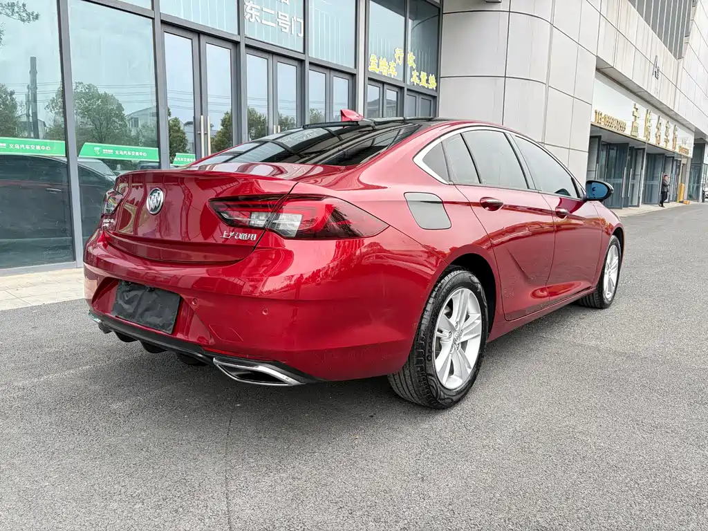 Buick Regal — миниатюра 5