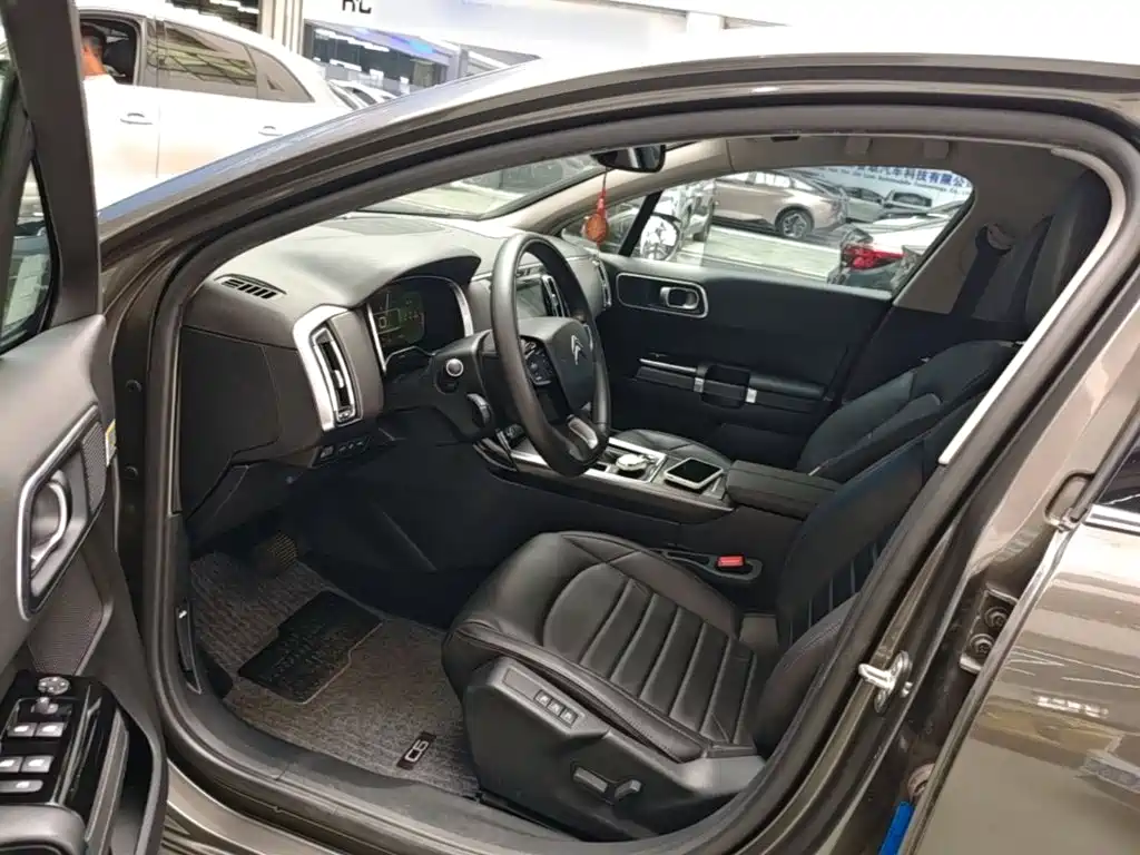 Citroen C6 — миниатюра 15