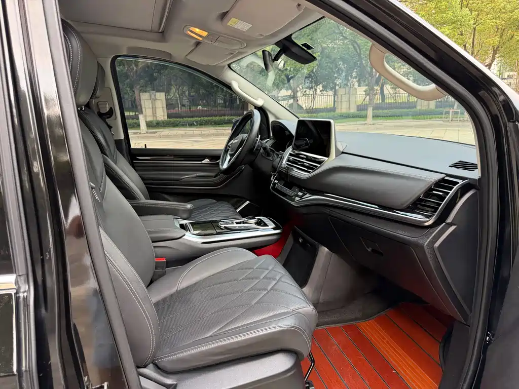 MAXUS G20 — миниатюра 10