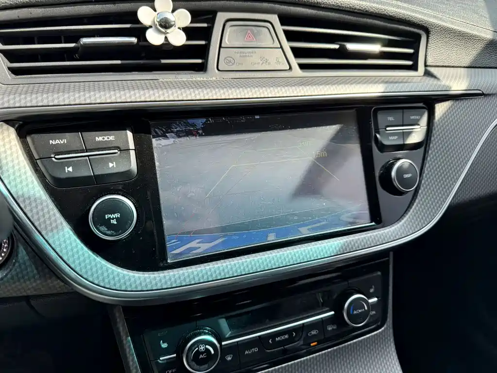 Geely Emgrand GS — миниатюра 15