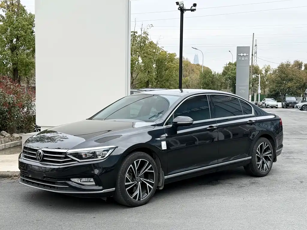 Volkswagen Magotan 2022