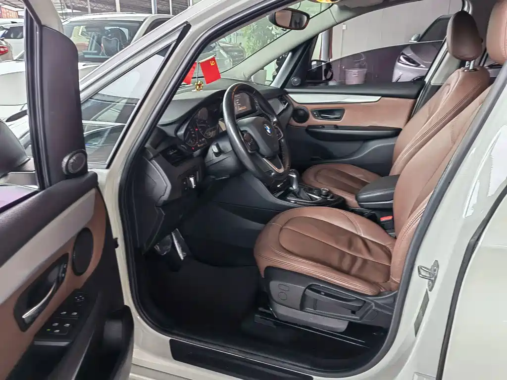 BMW 2 Series Gran Tourer — миниатюра 9