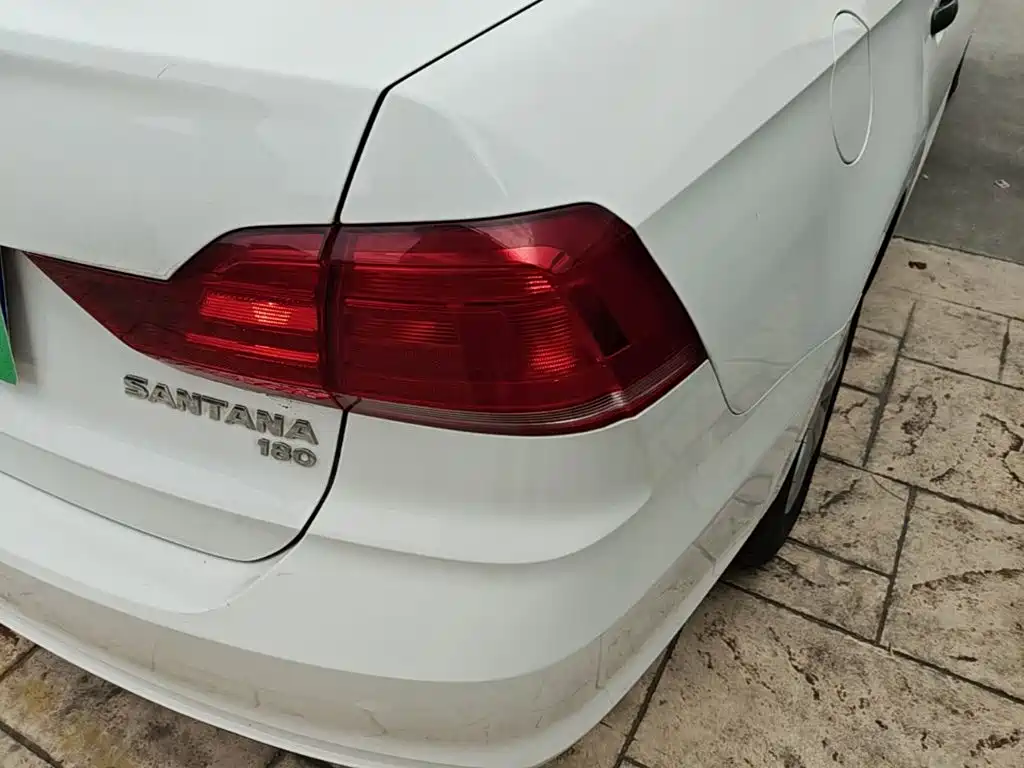 Volkswagen Santana — миниатюра 8