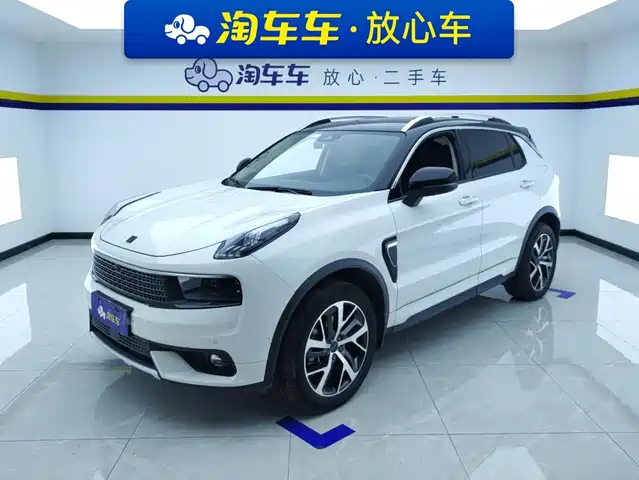 2018 Lynk & Co 01