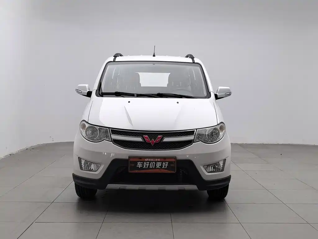 Wuling Hongguang — миниатюра 3
