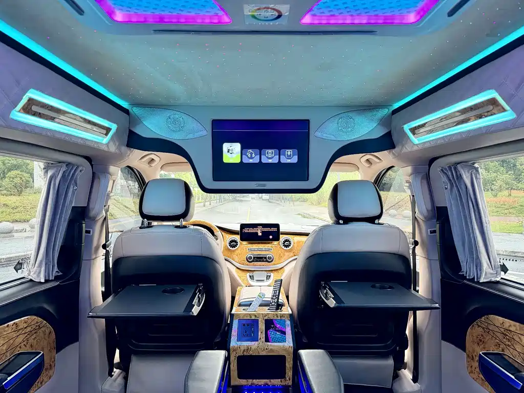 Mercedes-Benz Vito — миниатюра 12