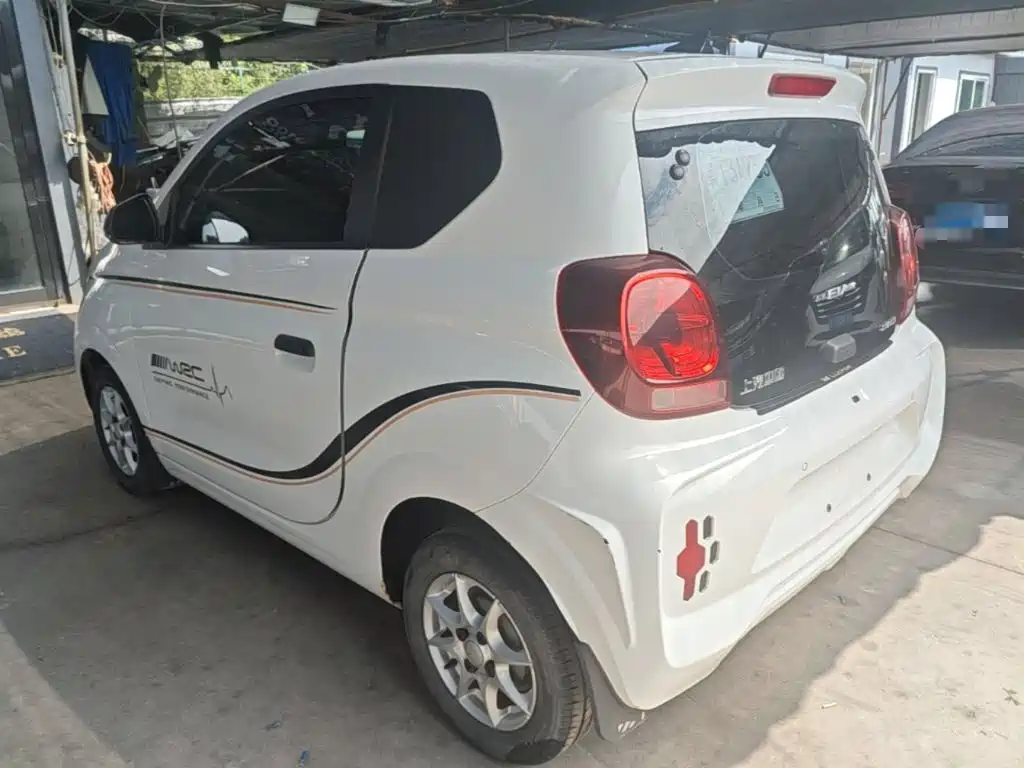 Roewe Clever — миниатюра 5