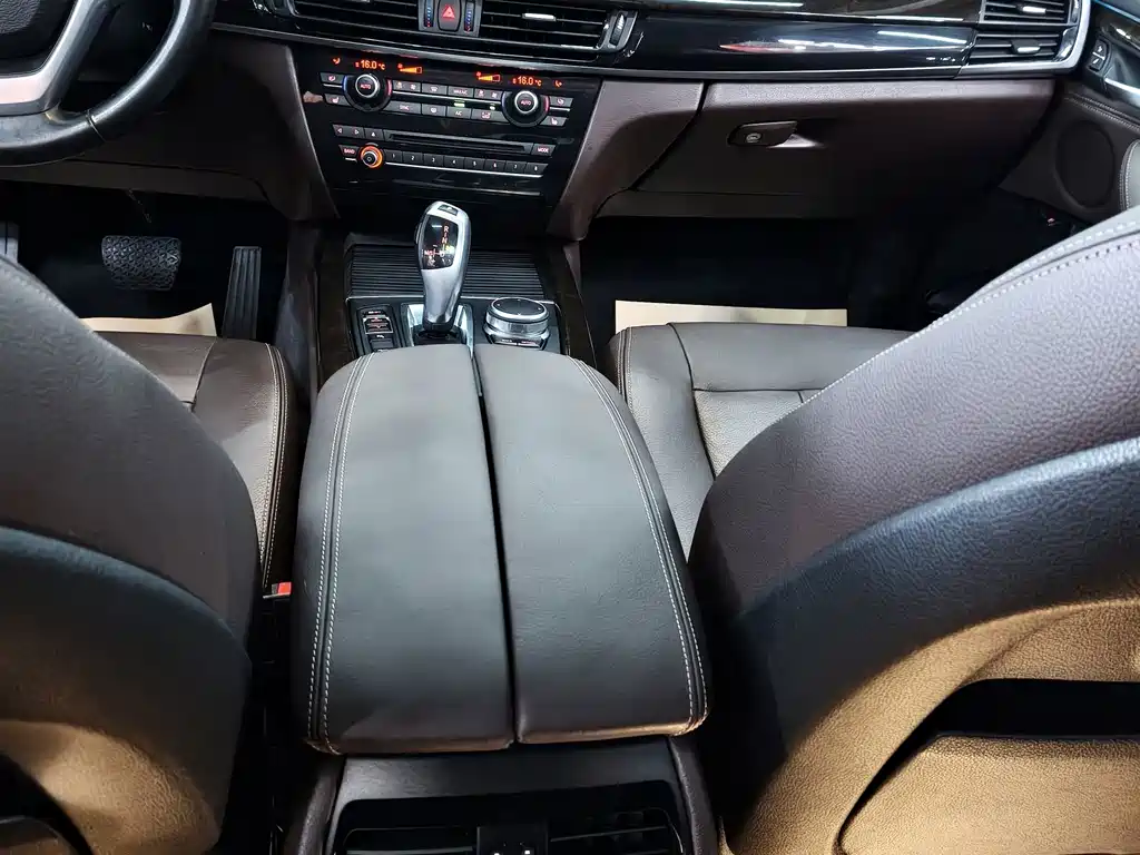 BMW X5 (Import) — миниатюра 15