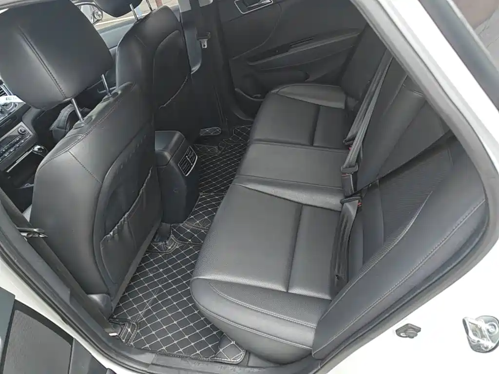 Hyundai Mistra — миниатюра 17