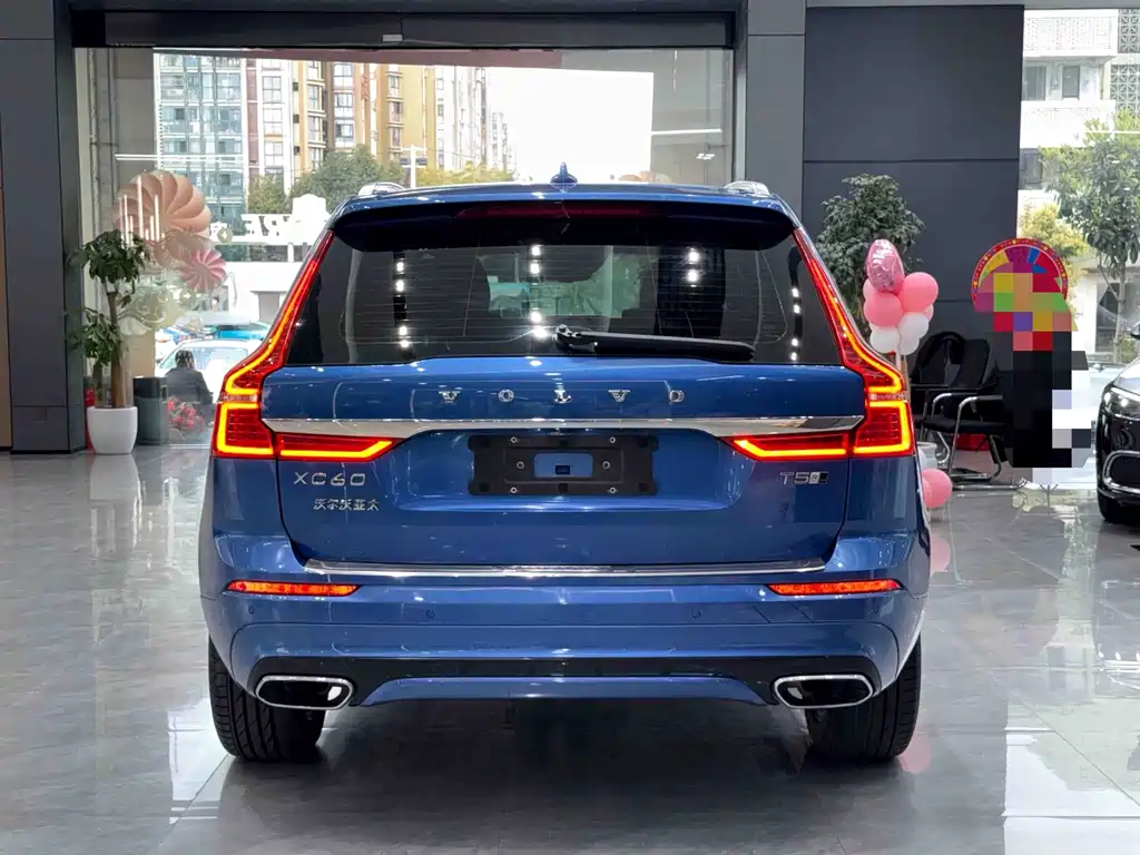 Volvo XC60 — миниатюра 10