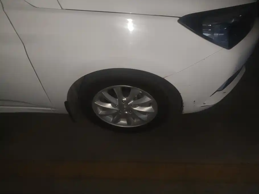Changan V7 — миниатюра 6