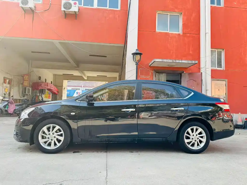 Nissan Sylphy — миниатюра 4