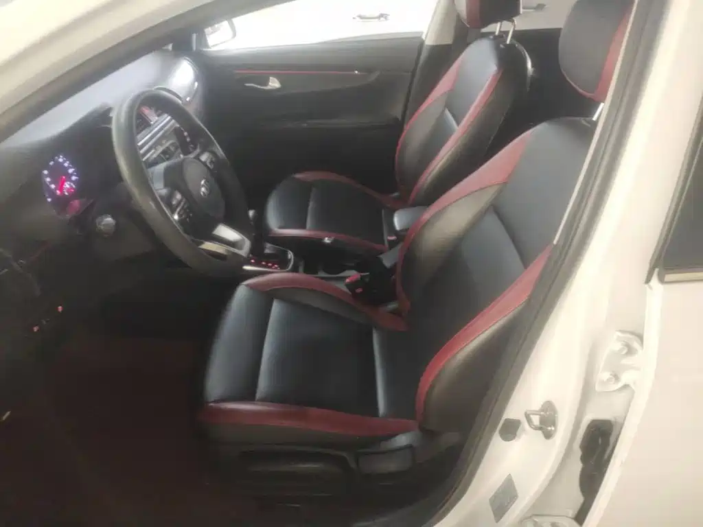Kia KX Cross — миниатюра 15