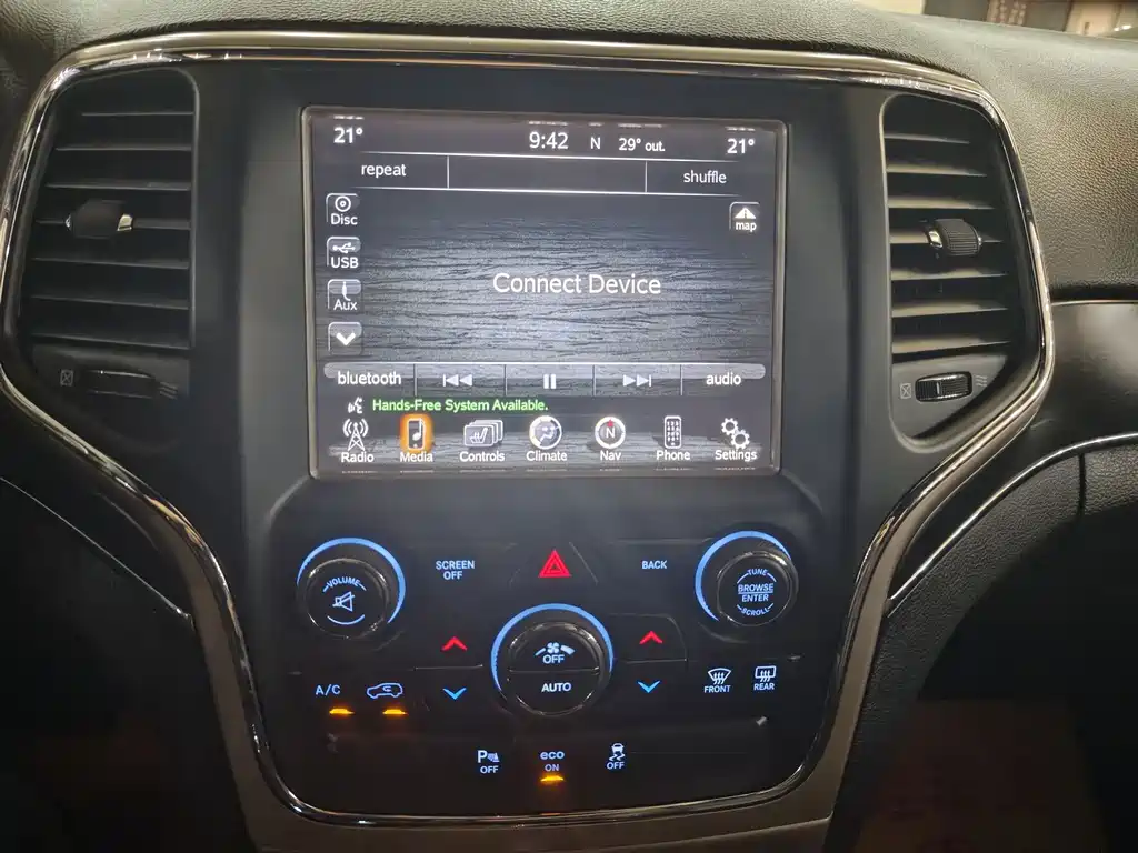 Jeep Grand Cherokee (Import) — миниатюра 4