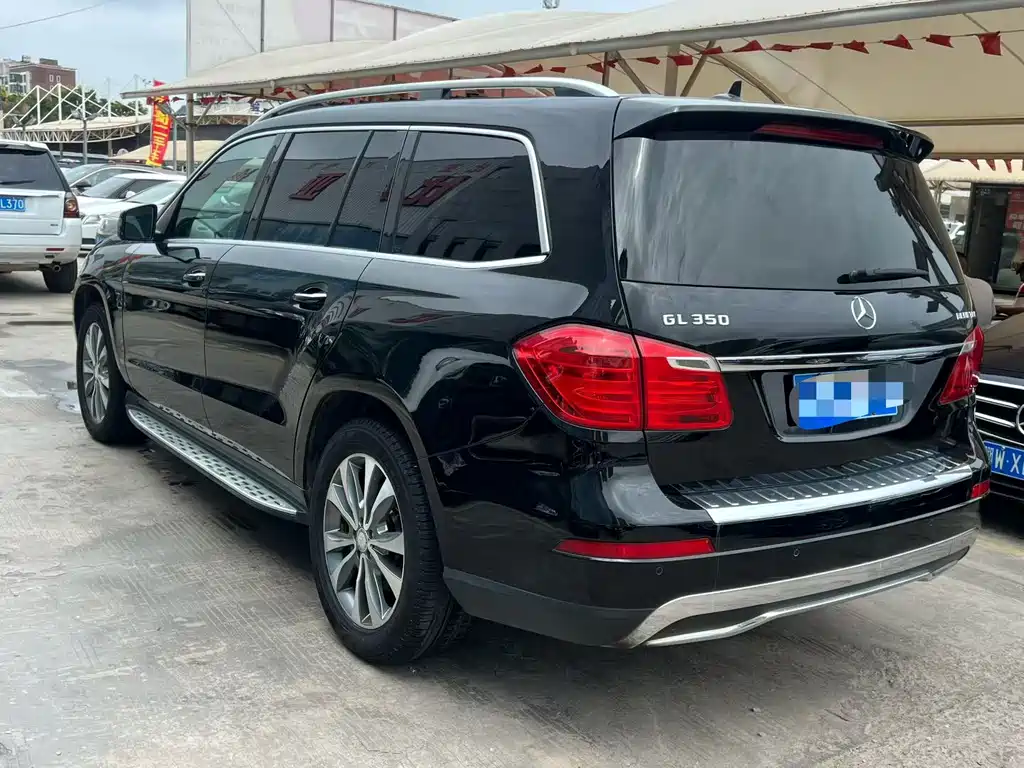 Mercedes-Benz GL-Class — миниатюра 8