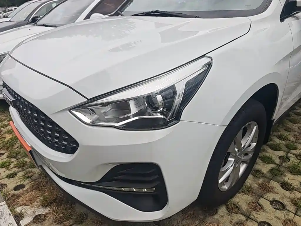 Haval M6 — миниатюра 24