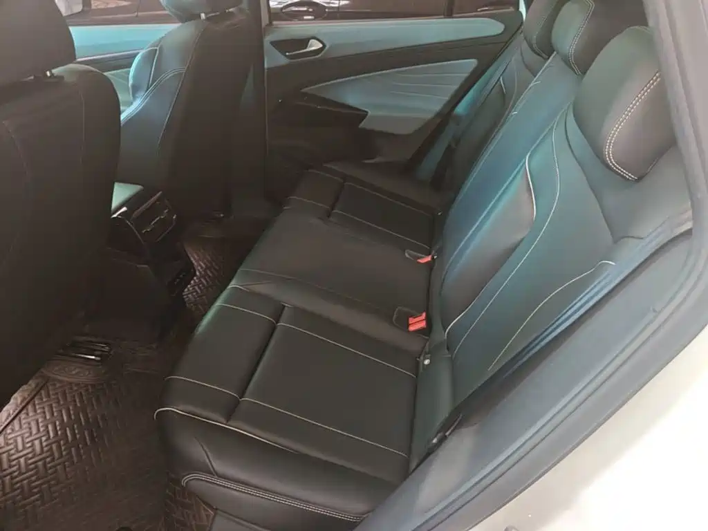 Volkswagen ID.4 X — миниатюра 17