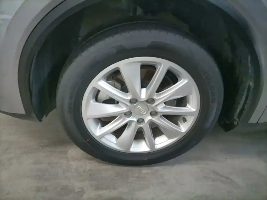 Geely Jia Ji — миниатюра 23