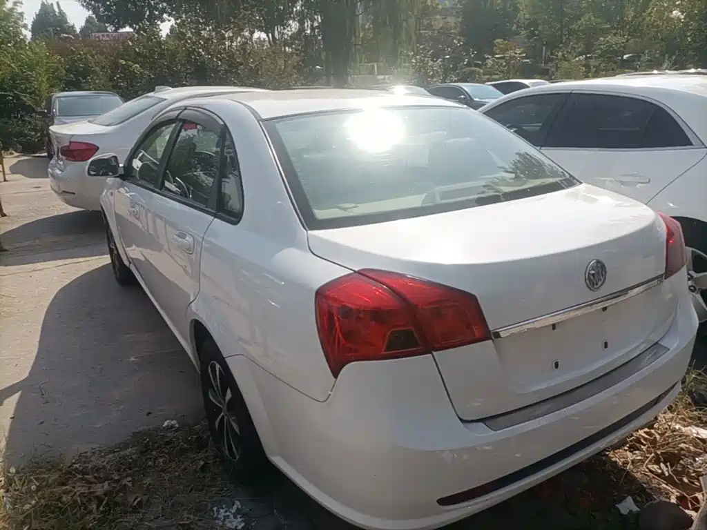 Buick Excelle — миниатюра 5