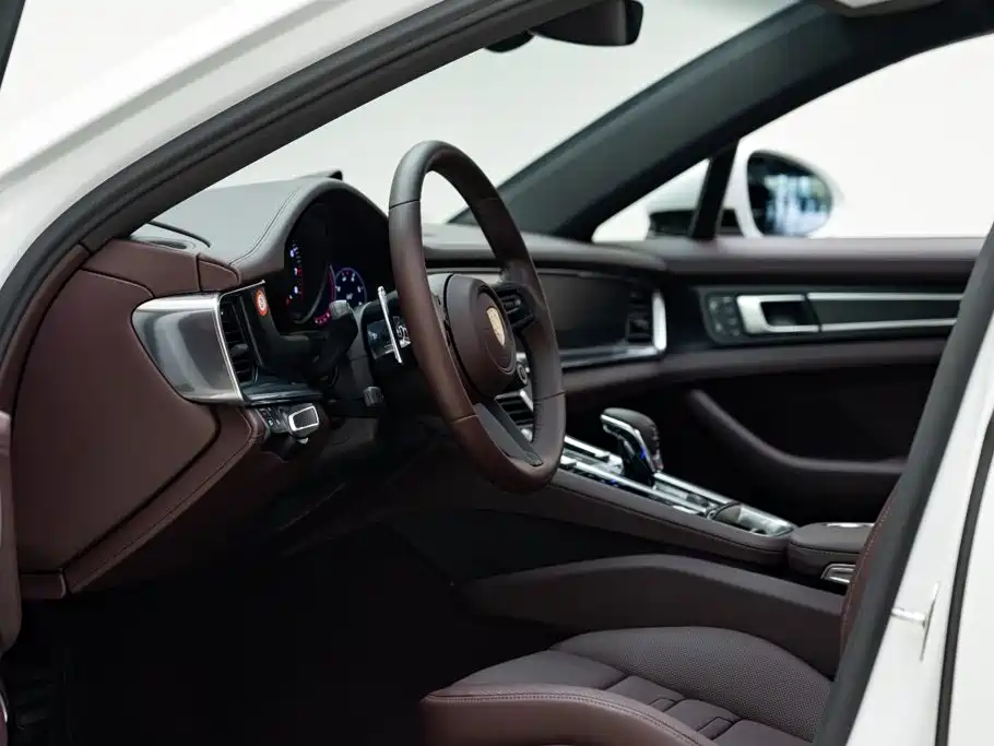 Porsche Panamera — миниатюра 11
