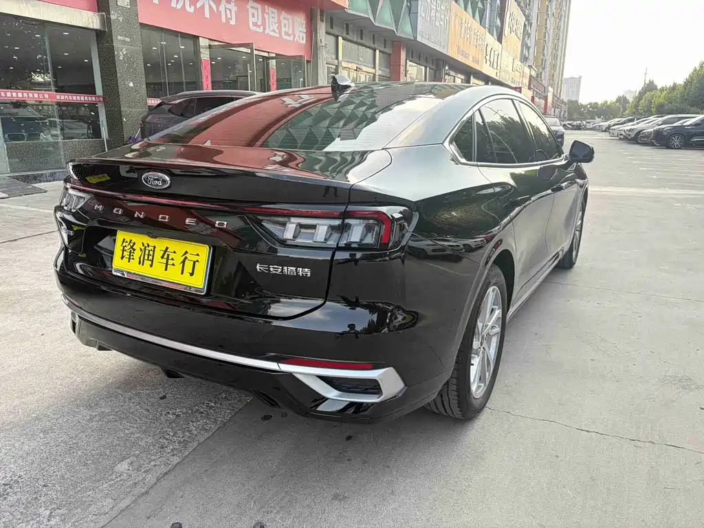 Ford Mondeo — миниатюра 4