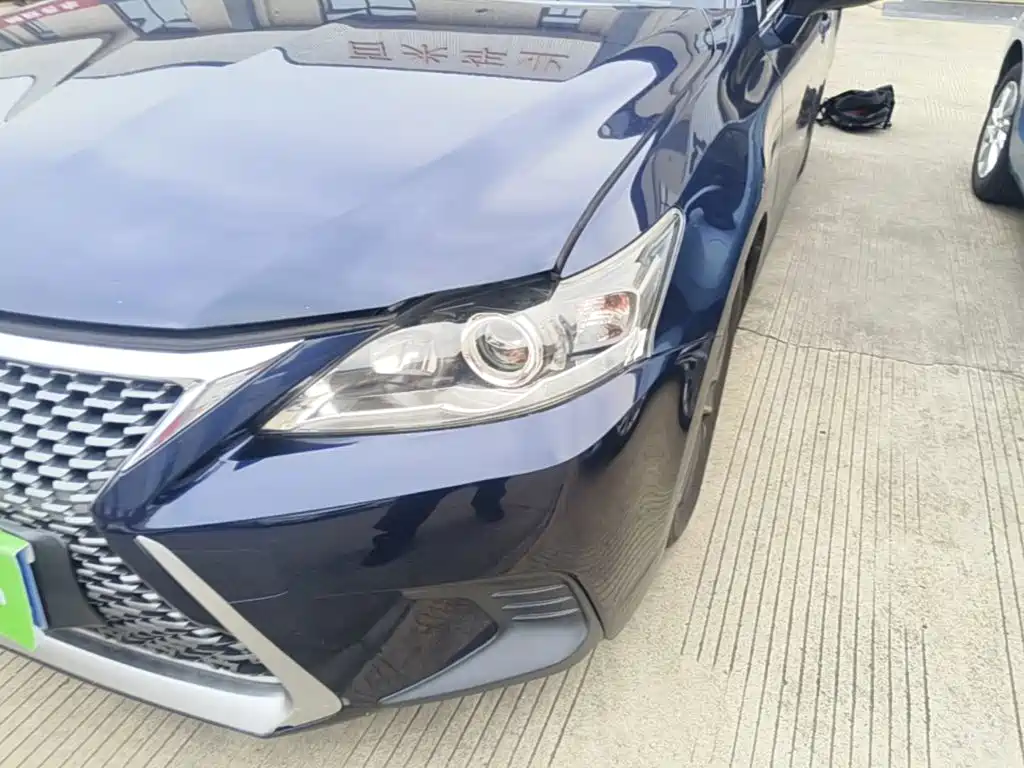 Lexus CT — миниатюра 24