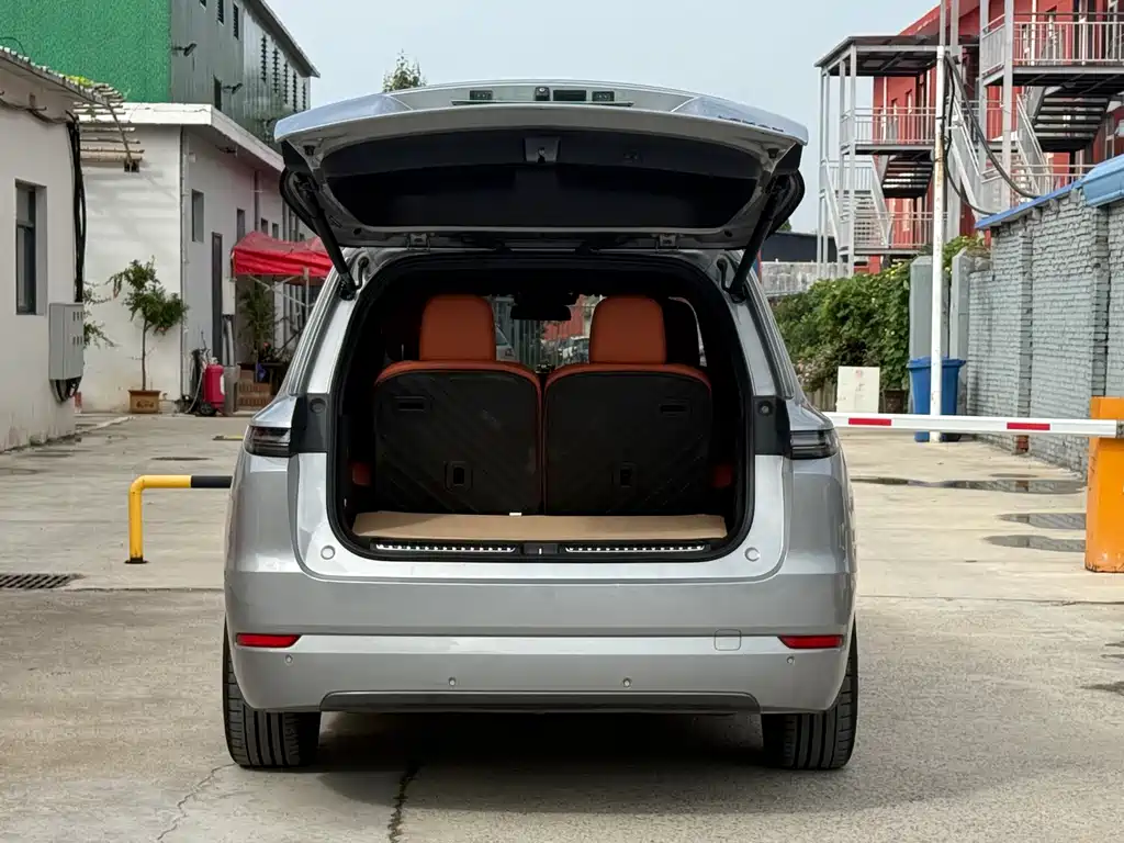 Li Auto Li L9 — миниатюра 9