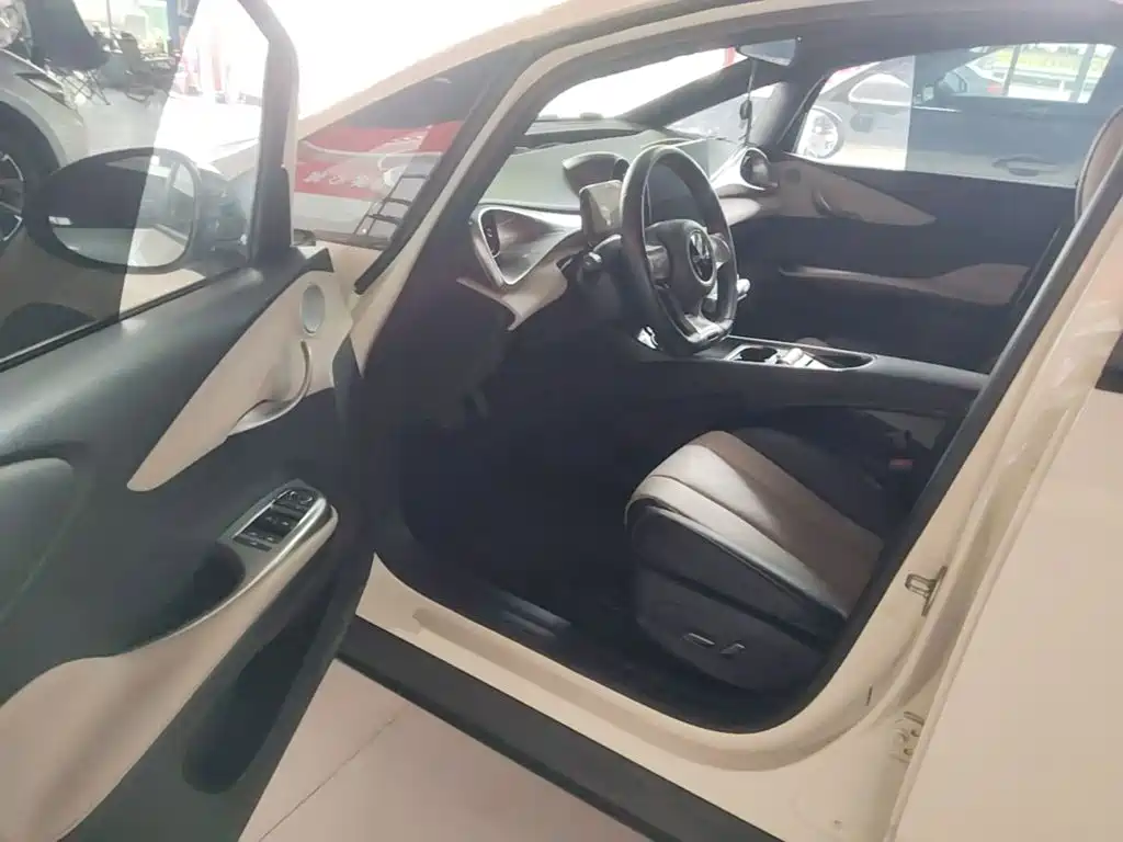 BYD Dolphin — миниатюра 16