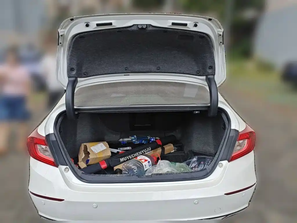 Honda Accord — миниатюра 15