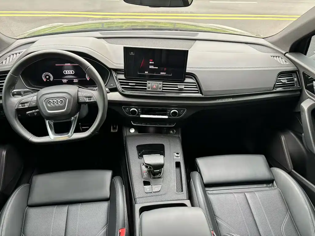 Audi Q5L — миниатюра 6