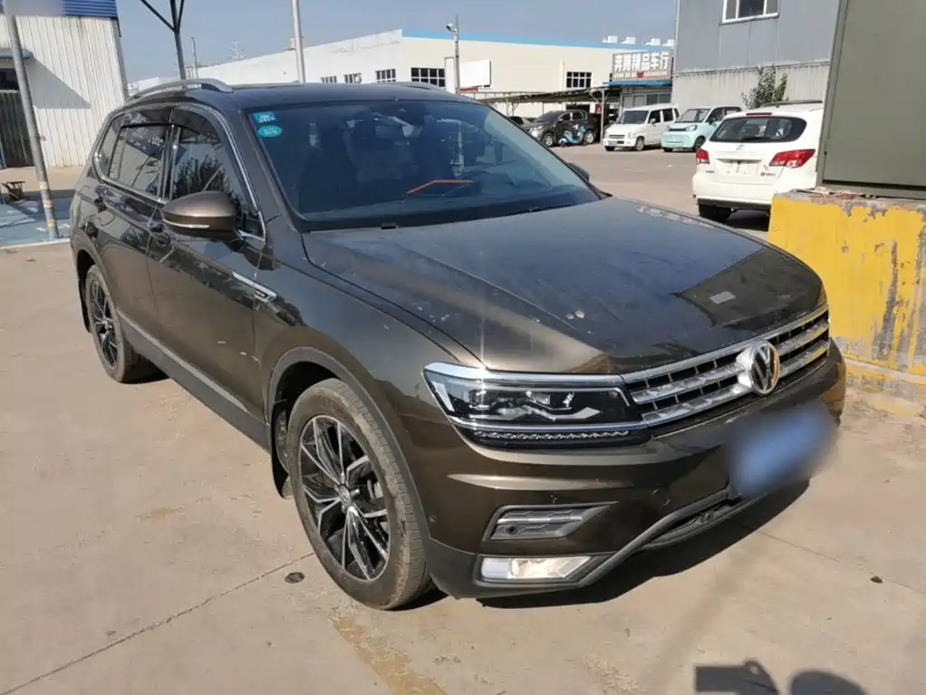 Volkswagen Tiguan L — миниатюра 4