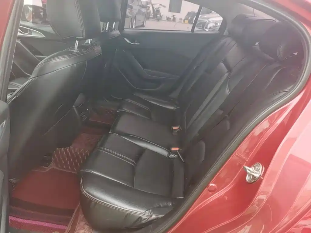 Mazda 3 Axela — миниатюра 17