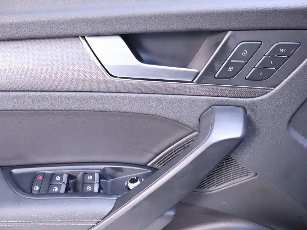 Audi Q5L — миниатюра 17