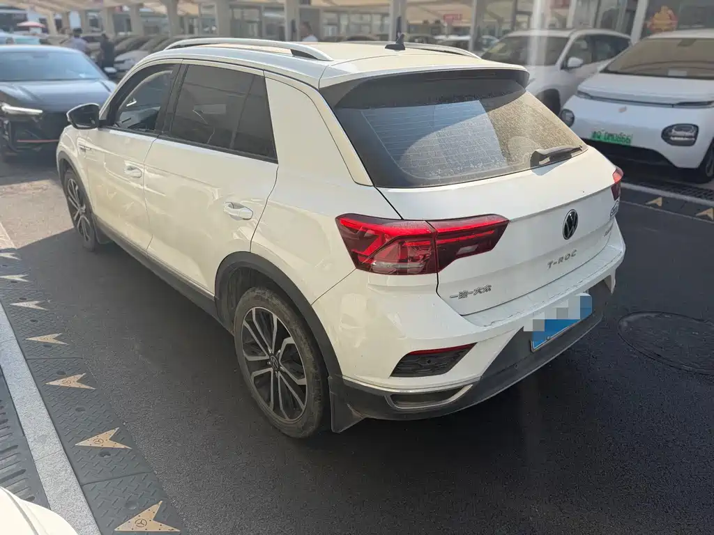 Volkswagen T-Roc — миниатюра 13